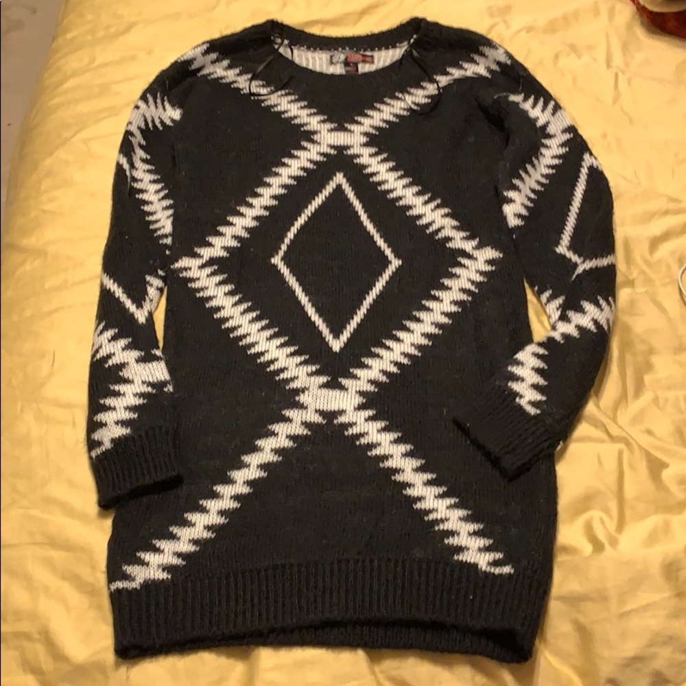 Geometric sweater dress